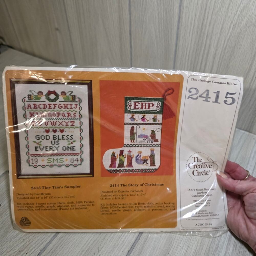 Creative Circle Cross Stitch Tiny Tim's Sampler & The Story Of Christmas 1984